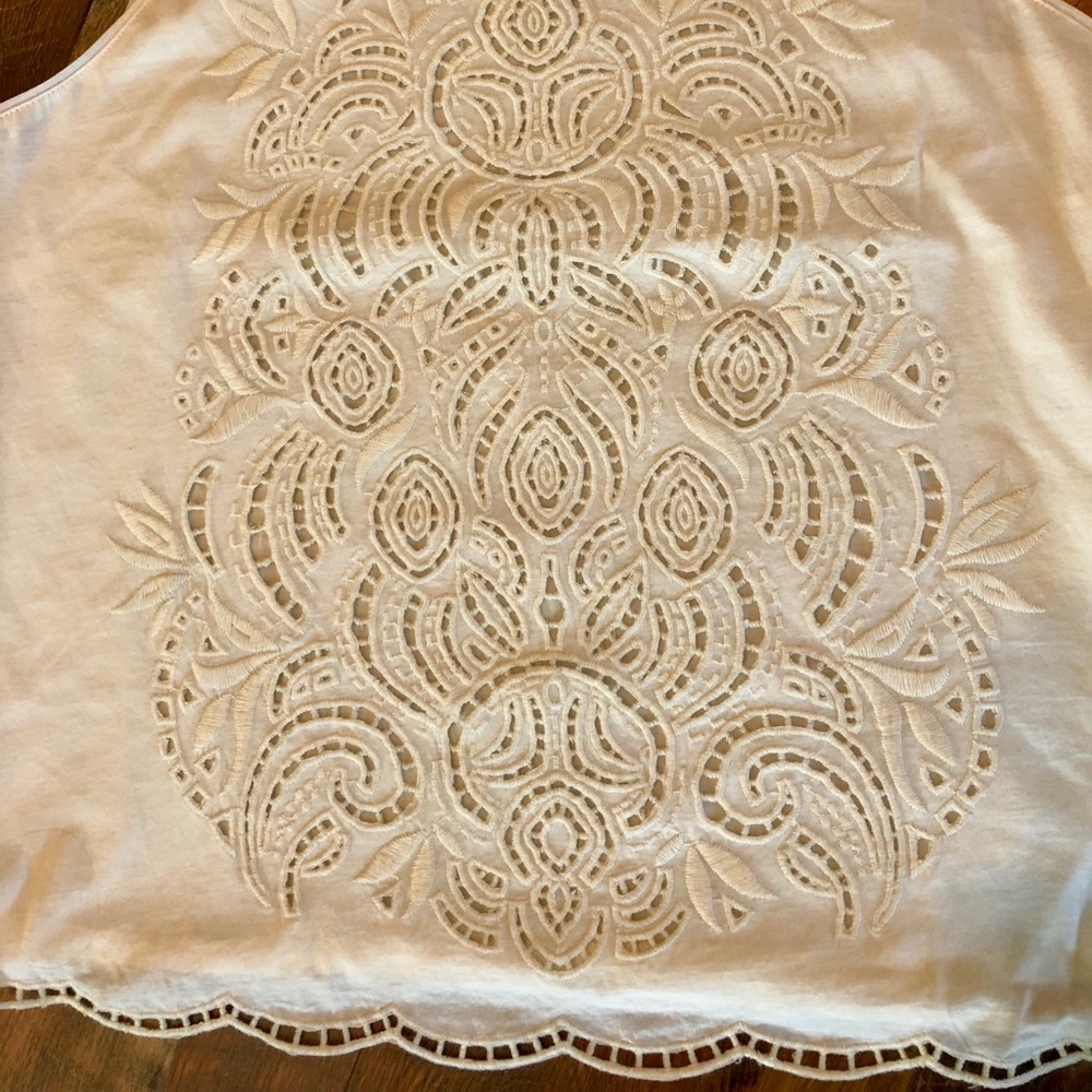 J CREW Ivory Eyelet Embroidered Tank - Picture 3 of 6